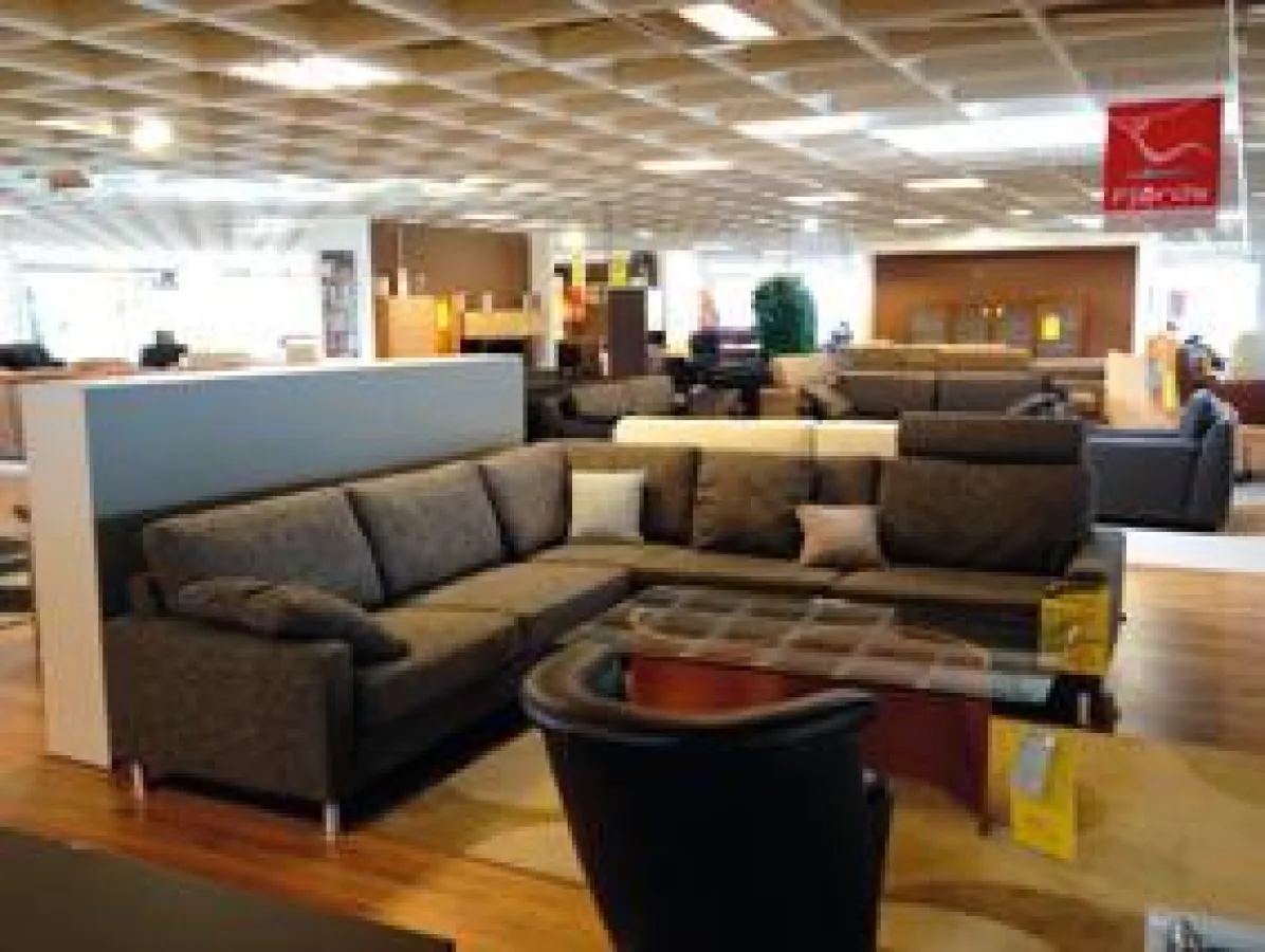 Ein Blick in die Polsterausstellung bei Richter International