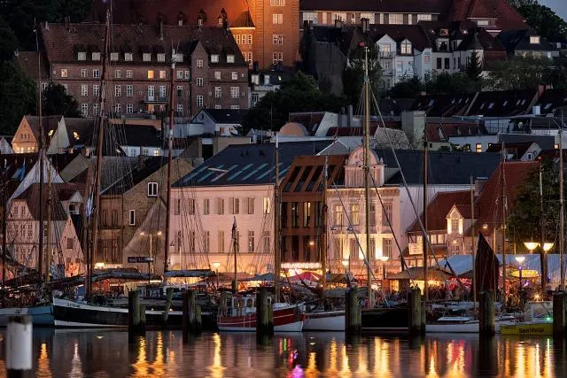 Bild: Hyggelige Auszeit im hohen Norden: Hotel Hafen Flensburg lockt zum attraktiven Winter Sale-Trip ab 220 Euro