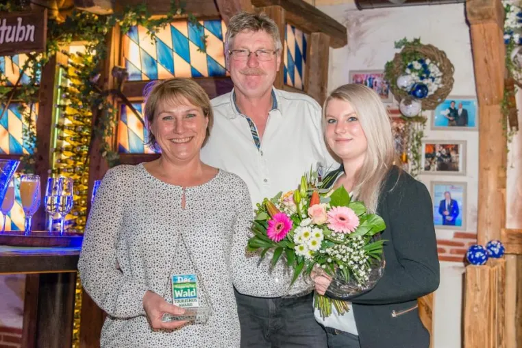 Bild: Nominierung für den Tourismus Award 2017 erfüllt die GutsAlm Harlachberg mit Stolz