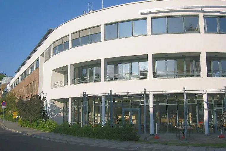 Bild: Die Sprachschule LingualExchange setzt im Juli neue Englischkurse ein.