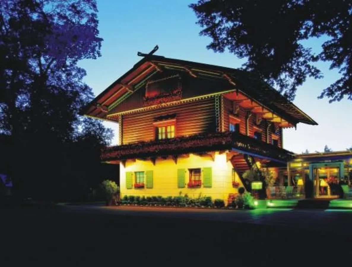 Außenansicht Hotel »Bayrisches Haus«