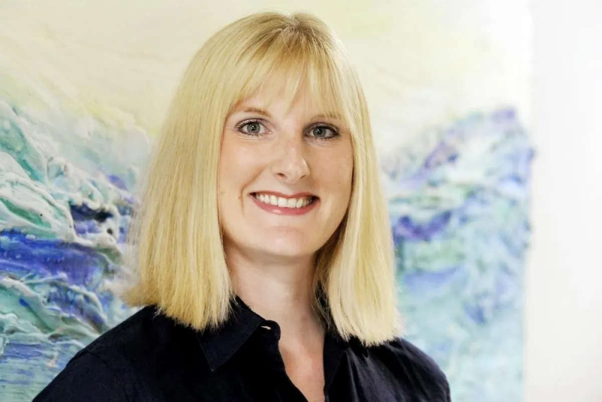 Doktorandin Sabine Kaleta-Kragt vom Zentrum für Zahnheilkunde Moers (Foto: Jörg Parsick-Mathieu)