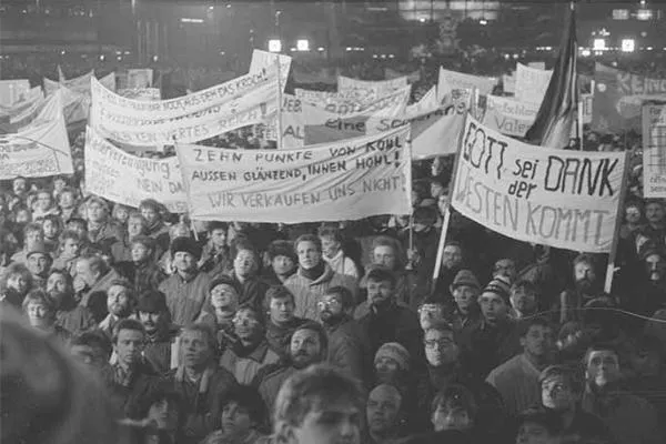 Bild: Nacht der Kunst im BFW Leipzig: 'Leipzig im Herbst ´89'