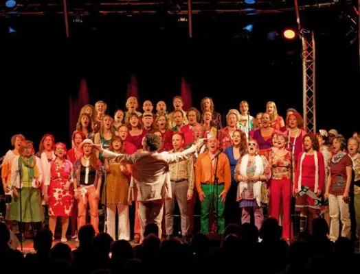 Bild: Weihnachtskonzert und X-MAS-Party mit Berliner Soulchor und Kinderchor Die Friedrichshainer Spatzen in Berlin