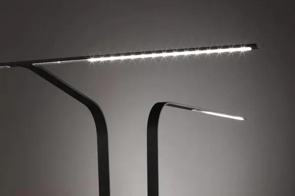 Bild: Haworth Leuchte LIM erhält iF product design award 2010