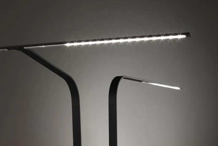 Bild: Haworth Leuchte LIM erhält iF product design award 2010