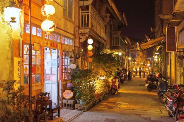 Bild: Infostationen, W-LAN und Wellness: besonderer Service für Reisende in Taiwan