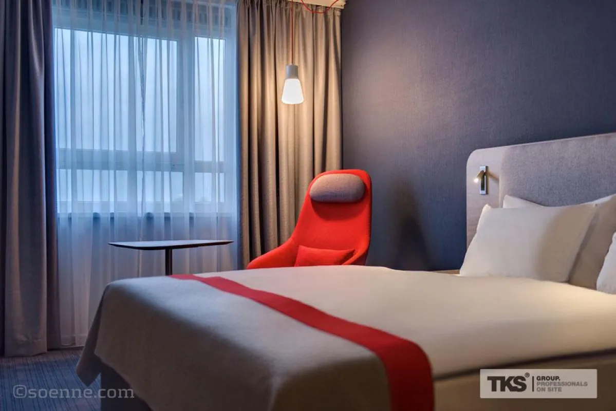 Von TKS renoviertes Zimmer im Holiday Inn Express Düsseldorf.
