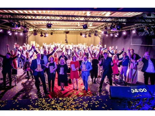 1. deutschsprachiger Weltrekord bei Clubhouse Bild: 1. deutschsprachiger Weltrekord bei Clubhouse