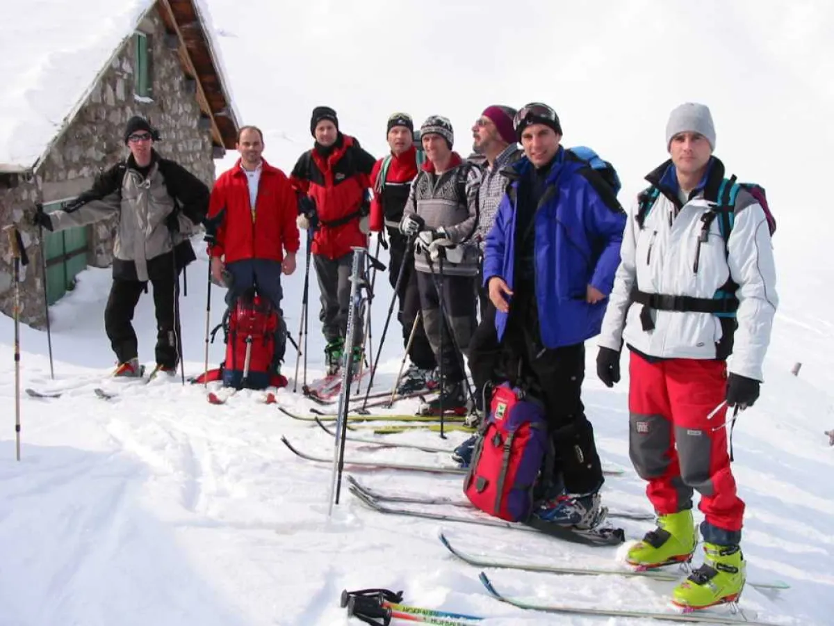 Beim Tourenskitag gab es neben dem Spaß an der Bewegung, auch allerlei wichtige Informationen rund ums Thema Schnee und Skitouren.