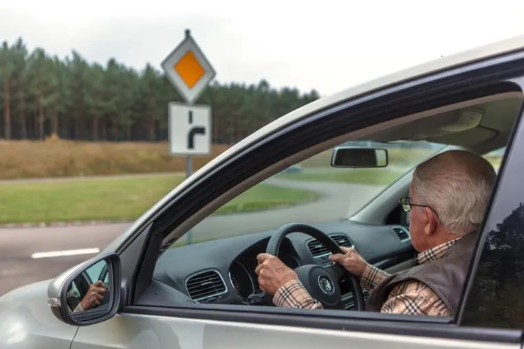 ADAC Fahrsicherheitszentrum sucht Botschafter für Senioren-Trainings Bild: ADAC Fahrsicherheitszentrum sucht Botschafter für Senioren-Trainings