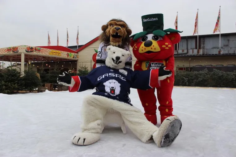 Coole Aktion: Karls lädt zum Familien-Fan-Tag mit den Eisbären Berlin Bild: Coole Aktion: Karls lädt zum Familien-Fan-Tag mit den Eisbären Berlin
