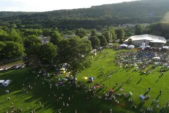 Bild: Musik liegt in der Luft - Der Frühling läutet die Festivalsaison in Neuengland ein