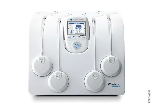 Bild: DJO Global stellt das weltweit erste kabellose Elektrotherapiegerät Chattanooga Wireless Professional vor