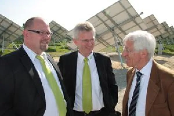Solea AG - „Die Lösung steht am Himmel“ Bild: Solea AG - „Die Lösung steht am Himmel“