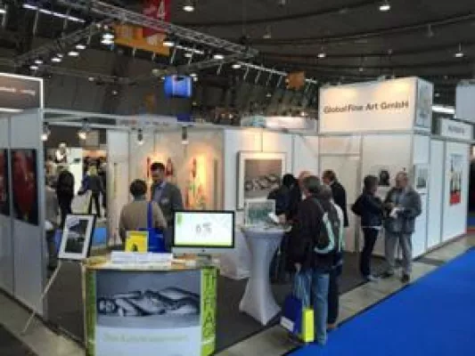 Bild: Kunst als Sachwert auf einer Anlegermesse – The Global Fine Art GmbH war mit musealen Werken auf der Invest