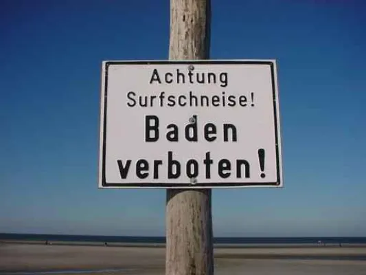 Deutsche unterschätzen die Gefahren beim sommerlichen Badespaß Bild: Deutsche unterschätzen die Gefahren beim sommerlichen Badespaß