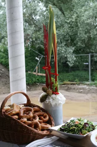 Bild: Eventagentur Tirol belebt die Baustelle des Innpark Kufstein