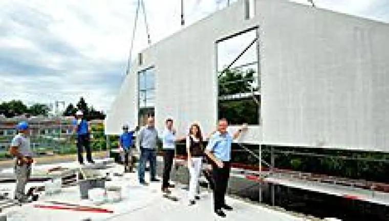 Bild: Familienglück im Dutzend