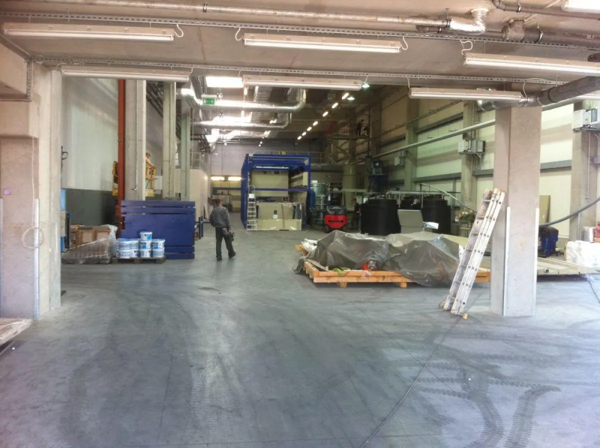 Viel Platz für den Leichtbau:  Das erweiterte Werk der LEIBER Group in Ruda Slaska in Polen. Quelle: LEIBER