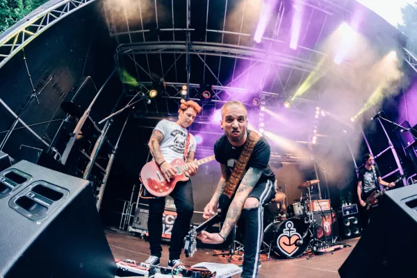 Bild: Punk's not dead! - Drunken Swallows live in Lübeck