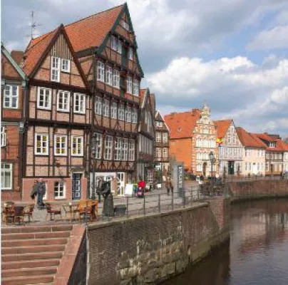 Bild: Wohnimmobilien in Buxtehude und Stade begehrt