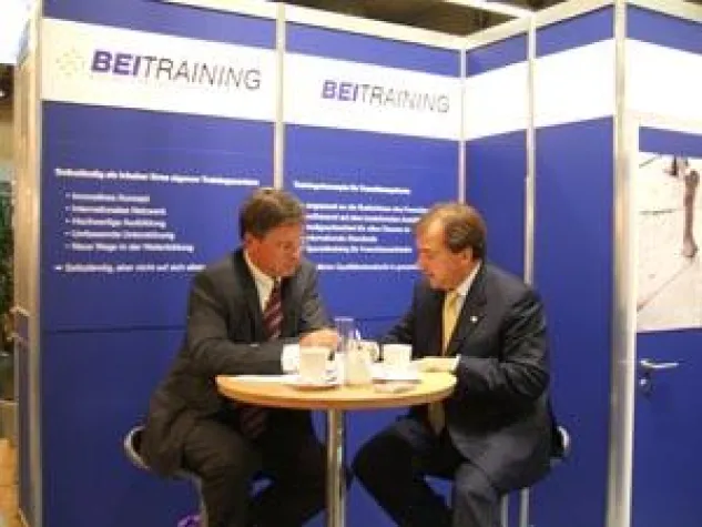 BEI-Training präsentiert sich auf der START-Messe in Essen Bild: BEI-Training präsentiert sich auf der START-Messe in Essen