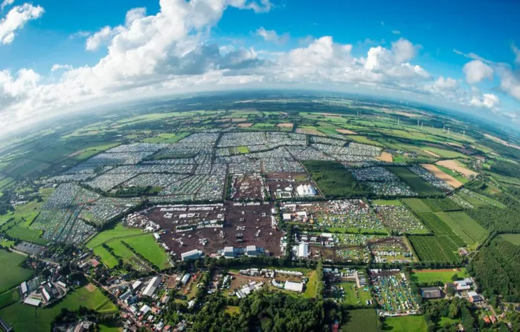 Bild: eps liefert heavy Metall zum W:O:A 2016