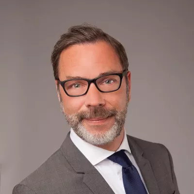 Bild: Führungswechsel bei der NOSTA Sea & Air GmbH - Michael Fahr ist neuer Geschäftsführer