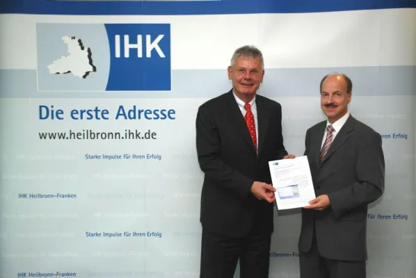 Bild: Wirtschaftslagebericht der IHK Heilbronn-Franken, 3. Quartal 2009 - Konjunktur rappelt sich langsam auf