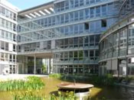 Bild: “Basler & Hofmann Deutschland GmbH“ mietet über DIP-Partner AENGEVELT Büroflächen in Dresden