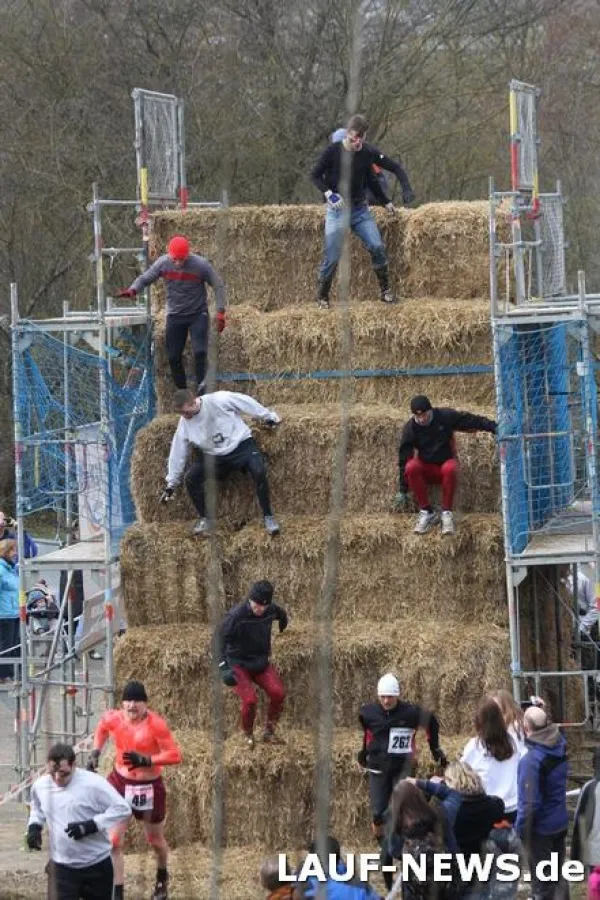 Mutprobe: Die 6,5m hohe BraveWall /Schäferswand (Quelle: www.lauf-news.de)