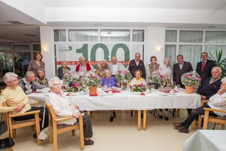 Bild: Berliner gründen „Club der 100-Jährigen“