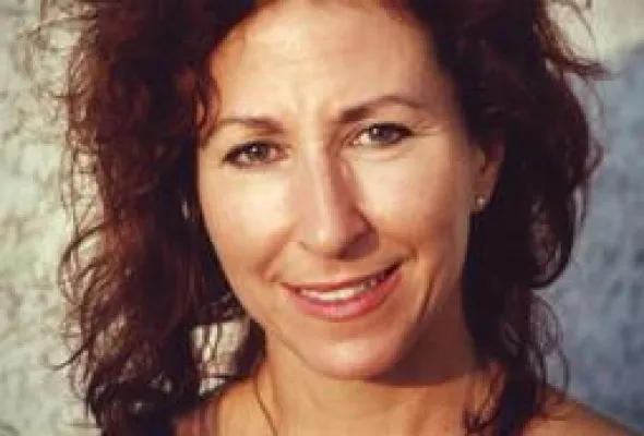 Reina I. Vildebrand - Leseperformance »Mongolenkind« am 17.10.09 in Mainz Bild: Reina I. Vildebrand - Leseperformance »Mongolenkind« am 17.10.09 in Mainz