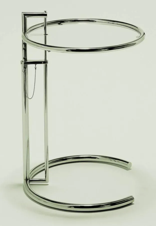 Oft Kopiert – nie erreicht: der Adjustable Table von Eileen Gray (1927)