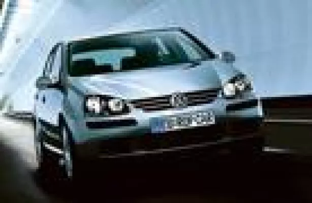 Bild: Europcar Studie: Auto beliebtestes Verkehrsmittel für Reisen in der Weihnachtszeit