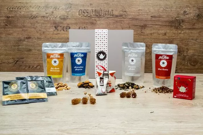 Bild: Geschenk für Teeliebhaber – liebevolle Geschenk-Boxen