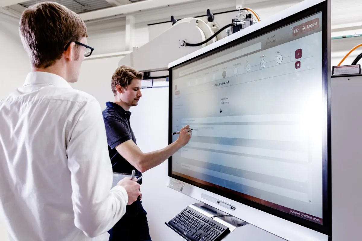 Web-Seminar: Mit digitalem Shopfloor Management Probleme schneller lösen