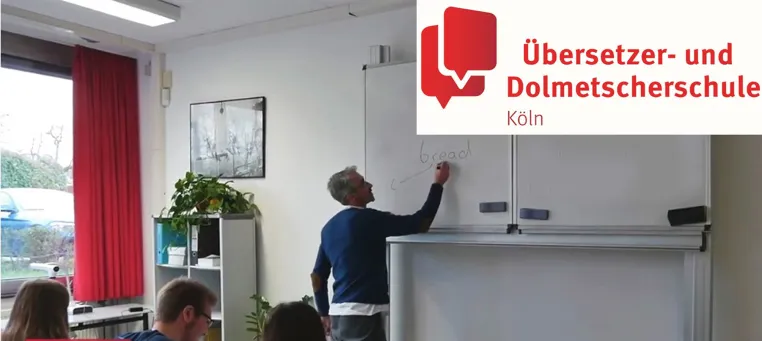 Bild: Für Sprachtalente: Berufsausbildung Fremdsprachenkorrespondent (m/w/d) an der Dolmetscherschule Köln