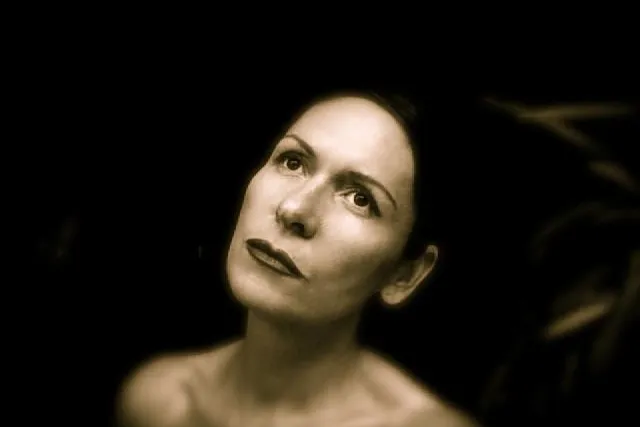 Angelika Wende liest im Performance Art Depot Theater Bild: Angelika Wende liest im Performance Art Depot Theater