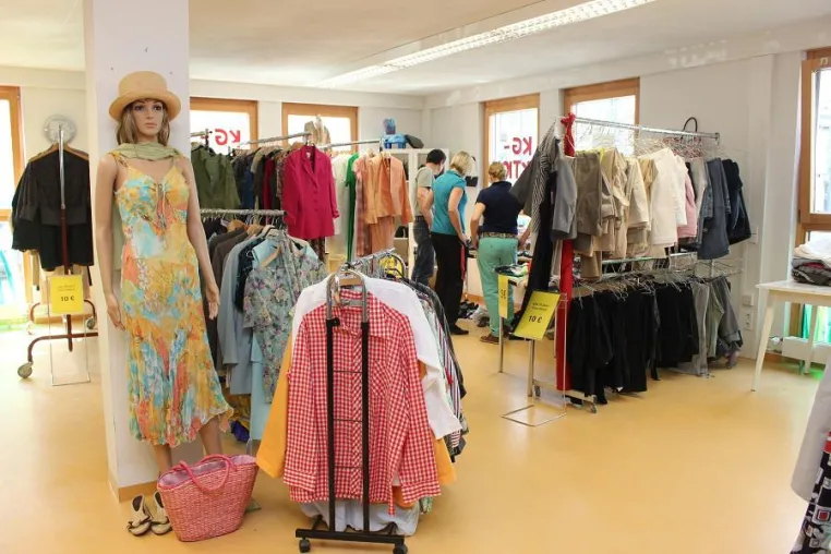 Bild: Korntaler Damenmode-Börse „KG-Aktion“ geht am 01. April 2019 erneut an den Start