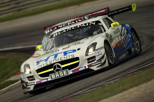 Bild: Turbulentes Wochenende für HEICO Motorsport auf dem Red Bull Ring