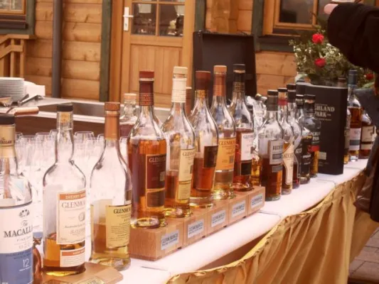 Bild: 5. Whiskytastival im Dorf am See mit Masterclass-Tasting
