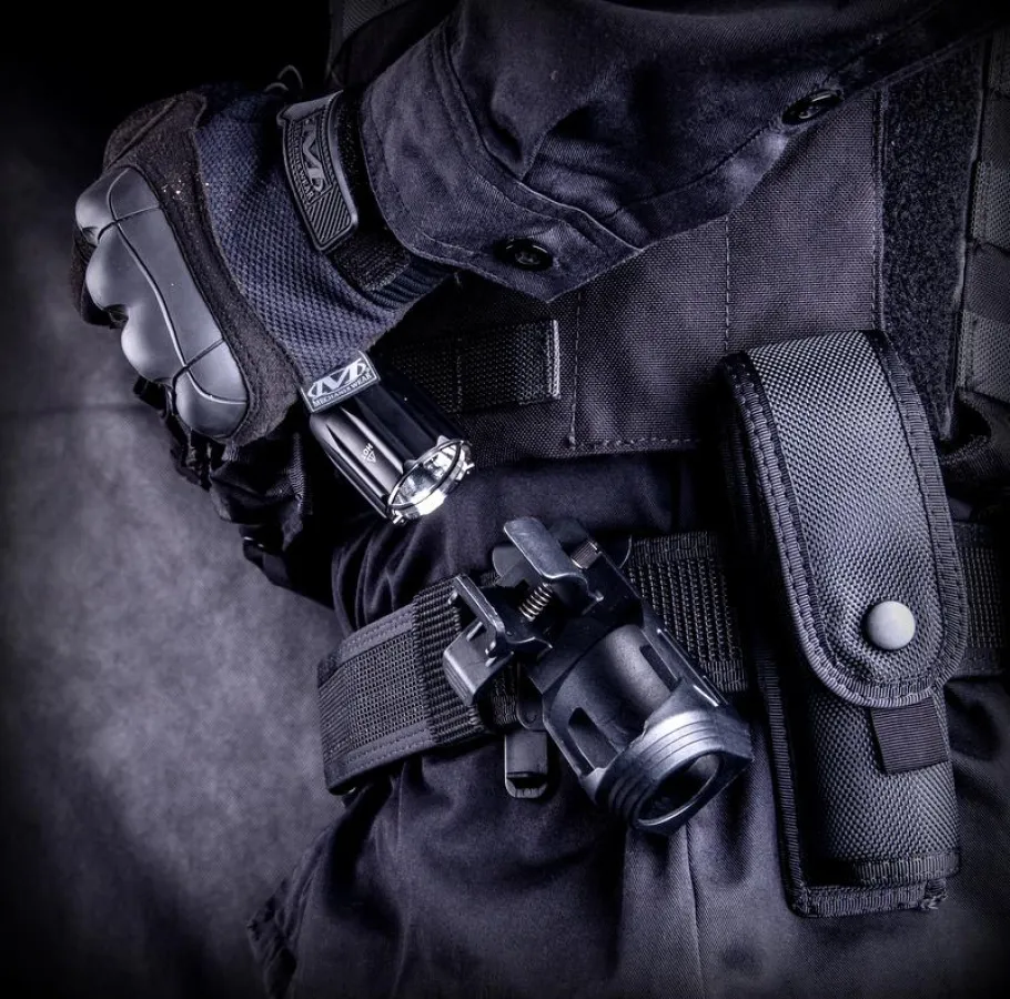 Einsatzmittel für die Polizei aus Haan