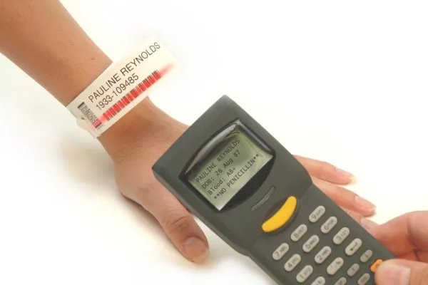 Bild: Patientenarmbänder mit Citizen schnell, zuverlässig und stressfrei drucken