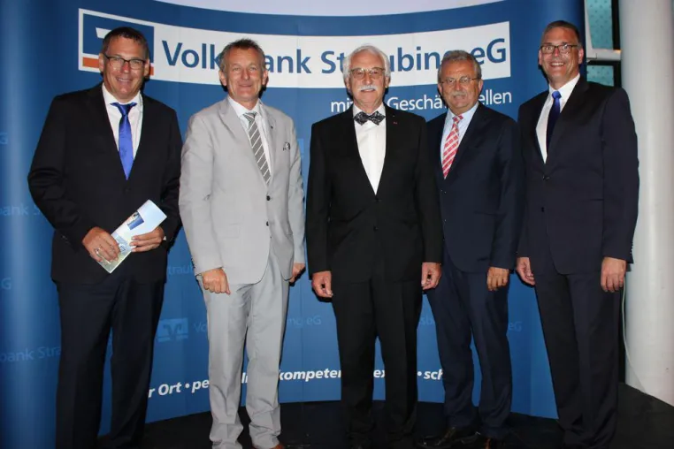 Bild: Volksbank Straubing weiter stabiler Partner in der Region