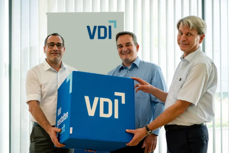 VDI Augsburger Bezirksverein wählt neuen Vorstand Bild: VDI Augsburger Bezirksverein wählt neuen Vorstand