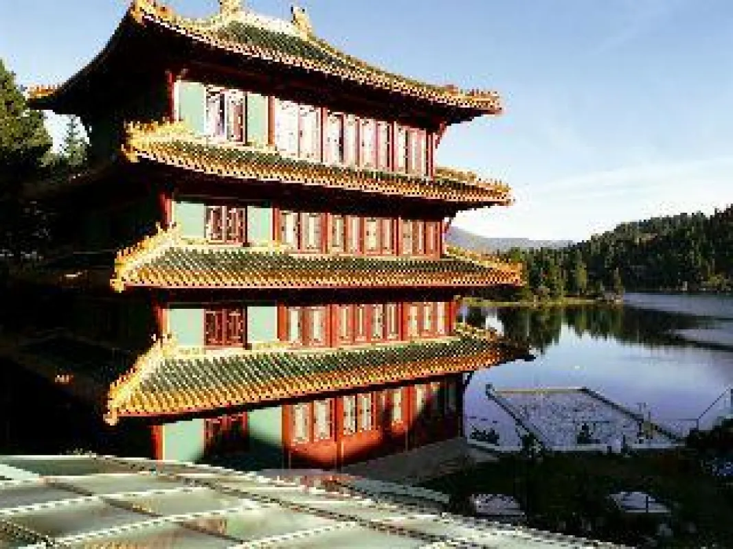 Der Chinaturm am Turracher See