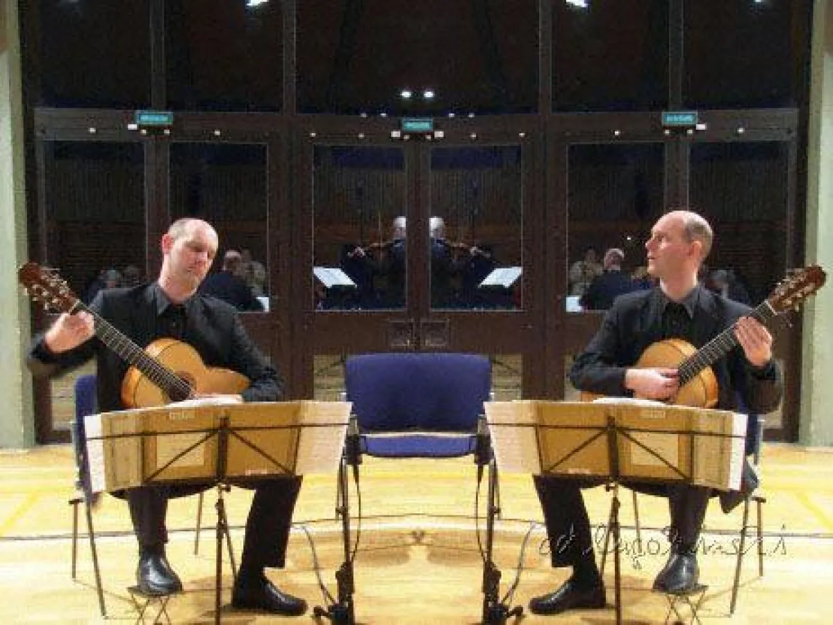 Eine kleine Besetzung eröffnet die Möglichkeit, dem eigenen Spiel von Aussen zu lauschen