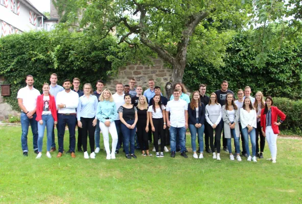 GLS begrüßt Auszubildende und Dual Studierende Bild: GLS begrüßt Auszubildende und Dual Studierende